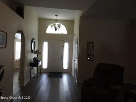 1664 La Maderia Drive SW Palm Bay FL 32908