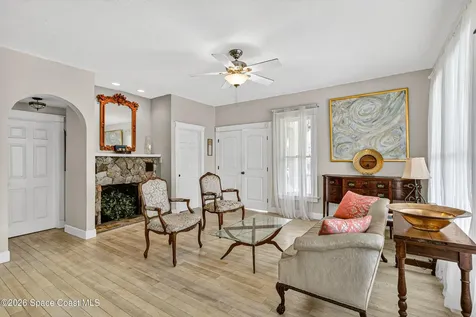1102 Hyde Park Lane Melbourne FL 32935