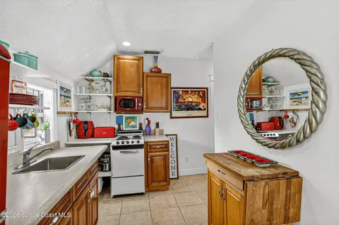 1102 Hyde Park Lane Melbourne FL 32935