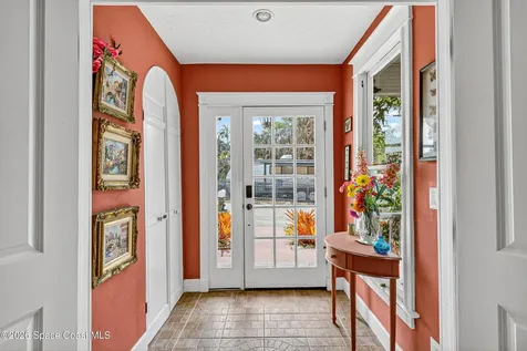 1102 Hyde Park Lane Melbourne FL 32935