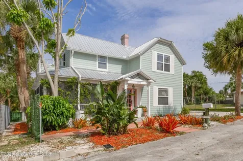 1102 Hyde Park Lane Melbourne FL 32935