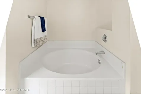 2527 Deercroft Drive Melbourne FL 32940
