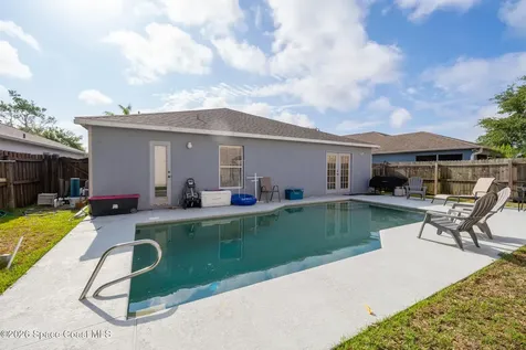 2527 Deercroft Drive Melbourne FL 32940