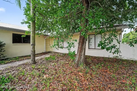 2106 Tarrytown Lane NE Palm Bay FL 32905