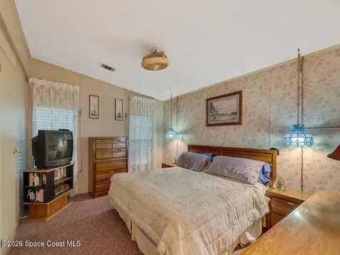 1229 Iriquois Drive Barefoot Bay FL 32976