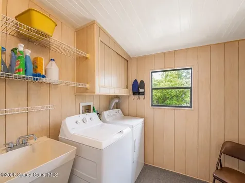 1229 Iriquois Drive Barefoot Bay FL 32976