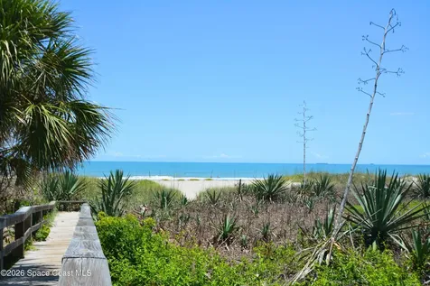 134 E Grant Avenue Cocoa Beach FL 32931