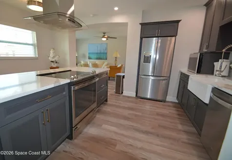 134 E Grant Avenue Cocoa Beach FL 32931