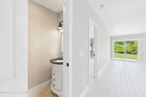 515 Inwood Lane Indian Harbour Beach FL 32937