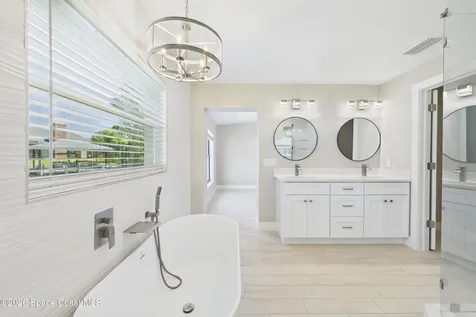 515 Inwood Lane Indian Harbour Beach FL 32937