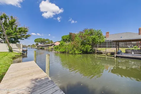 515 Inwood Lane Indian Harbour Beach FL 32937