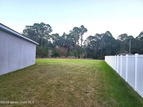 988 Corbin Circle SW Palm Bay FL 32908