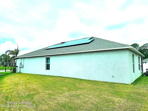 988 Corbin Circle SW Palm Bay FL 32908