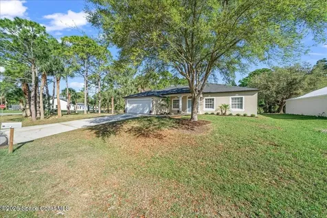 1821 Firethorn Road NW Palm Bay FL 32907