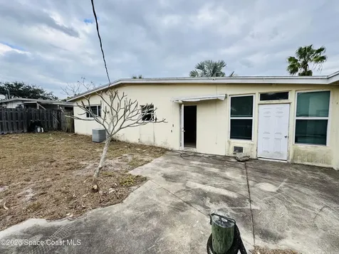 3033 Dairy Terrace NE Palm Bay FL 32905