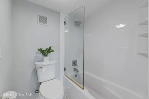 1209 E New Haven Avenue Melbourne FL 32901