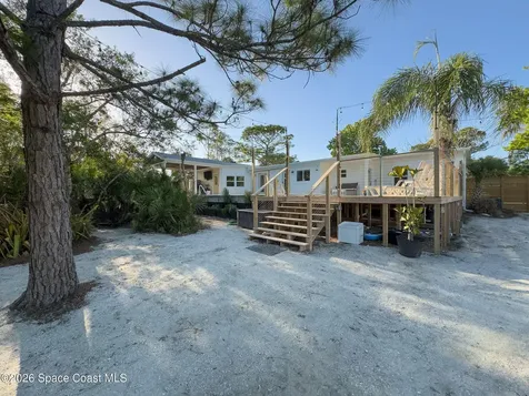 4160 Hidden Lakes Drive Mims FL 32754