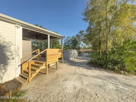 4160 Hidden Lakes Drive Mims FL 32754