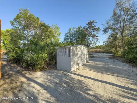4160 Hidden Lakes Drive Mims FL 32754