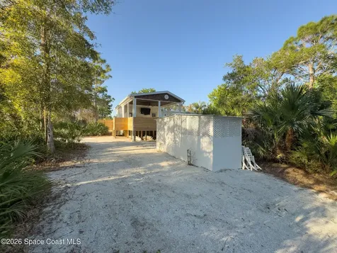 4160 Hidden Lakes Drive Mims FL 32754