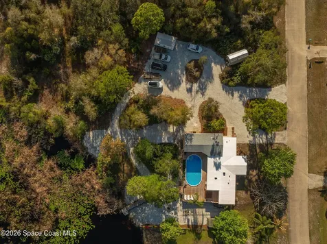 4160 Hidden Lakes Drive Mims FL 32754
