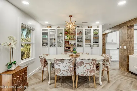4160 Hidden Lakes Drive Mims FL 32754