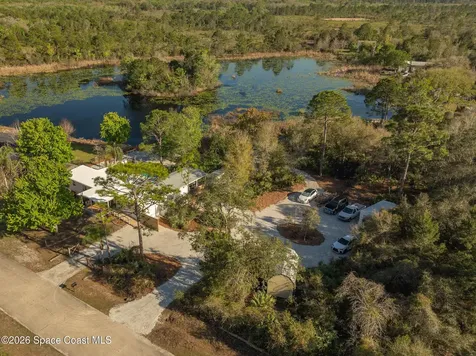 4160 Hidden Lakes Drive Mims FL 32754