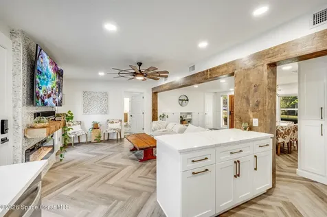 4160 Hidden Lakes Drive Mims FL 32754
