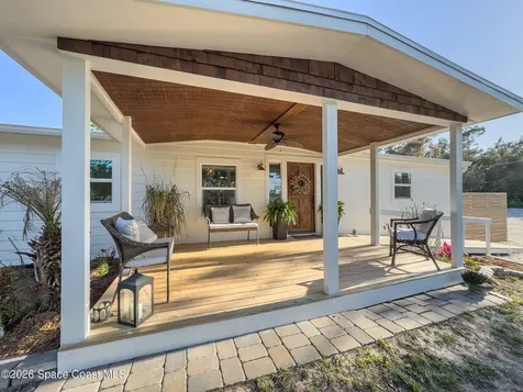 4160 Hidden Lakes Drive Mims FL 32754