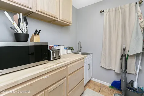 3941 Tangle Drive Titusville FL 32796