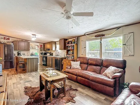 8970 Atlas Drive St. Cloud FL 34773