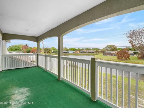 2246 Warwick Road Melbourne FL 32935