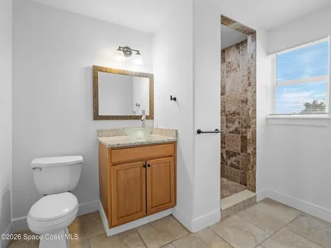 2246 Warwick Road Melbourne FL 32935