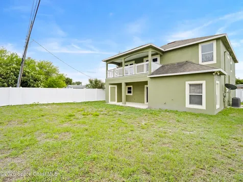 2246 Warwick Road Melbourne FL 32935