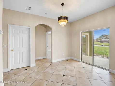 2246 Warwick Road Melbourne FL 32935