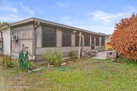 175 Benchor Road NW Palm Bay FL 32907