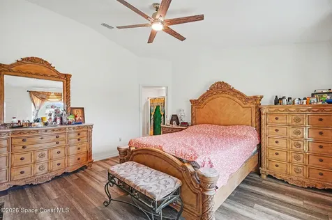 808 Grandeur Street SE Palm Bay FL 32909