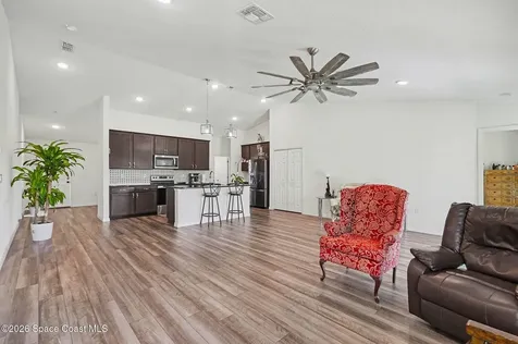 808 Grandeur Street SE Palm Bay FL 32909
