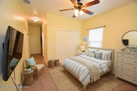 951 Ladona Avenue SE Palm Bay FL 32909