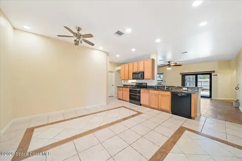 951 Ladona Avenue SE Palm Bay FL 32909