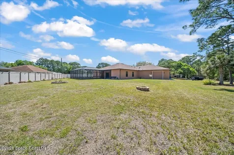 951 Ladona Avenue SE Palm Bay FL 32909