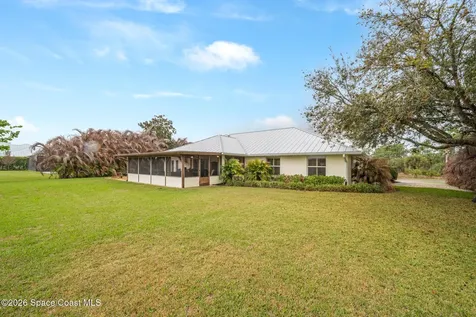 1516 Eagles Circle Sebastian FL 32958
