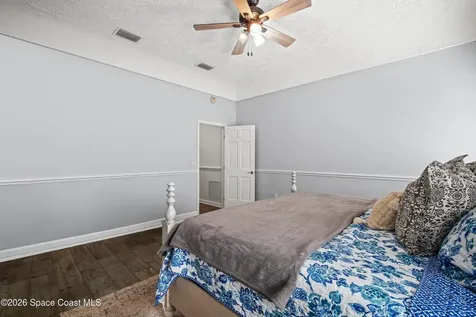 572 Lake Ashley Circle Melbourne FL 32904
