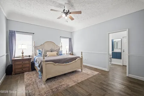 572 Lake Ashley Circle Melbourne FL 32904
