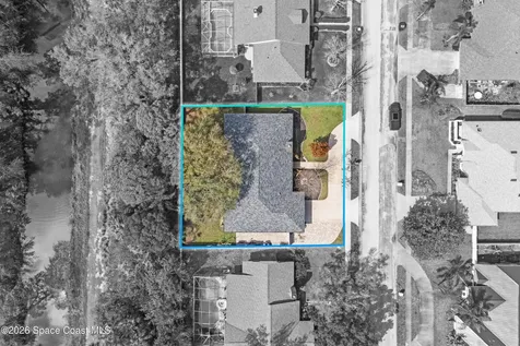 572 Lake Ashley Circle Melbourne FL 32904