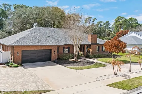 572 Lake Ashley Circle Melbourne FL 32904