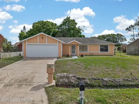 971 Gannet Avenue NW Palm Bay FL 32907