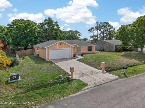 971 Gannet Avenue NW Palm Bay FL 32907