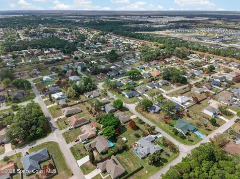 971 Gannet Avenue NW Palm Bay FL 32907