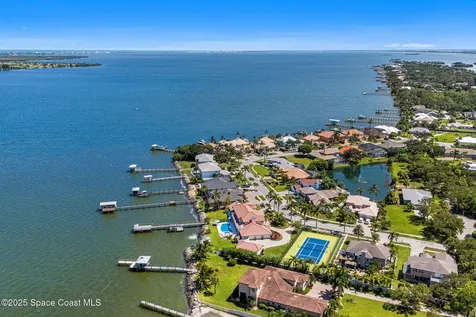 1840 Harbor Point Drive Merritt Island FL 32952